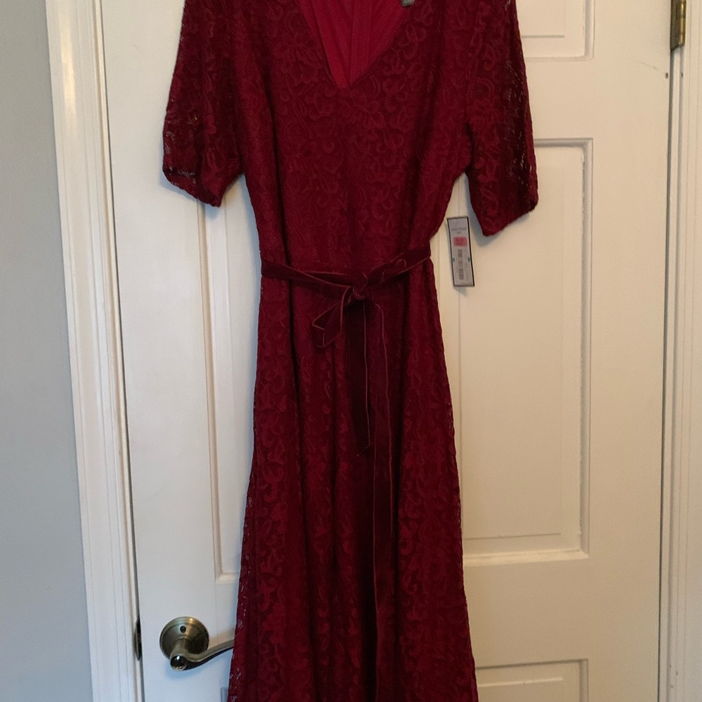 Jessica Howard Burgundy Lace Dress